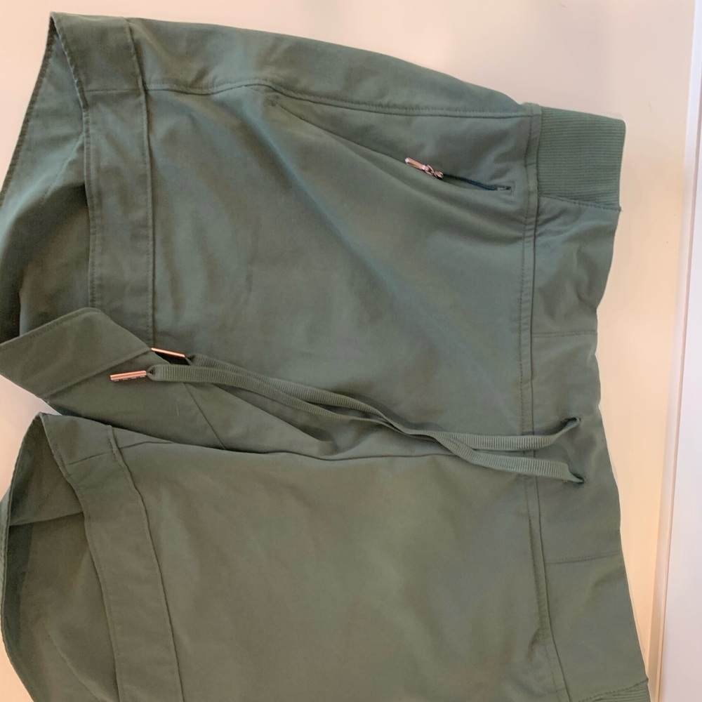 Calia Short